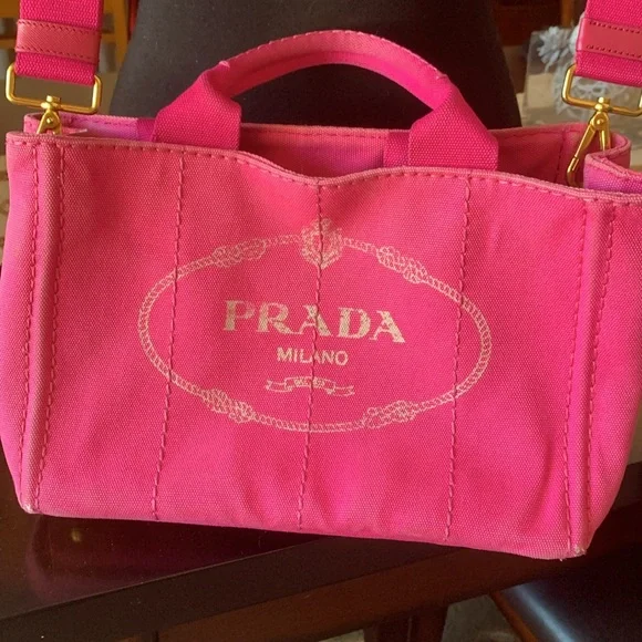 Authentic Prada bag - Picture 2 of 16